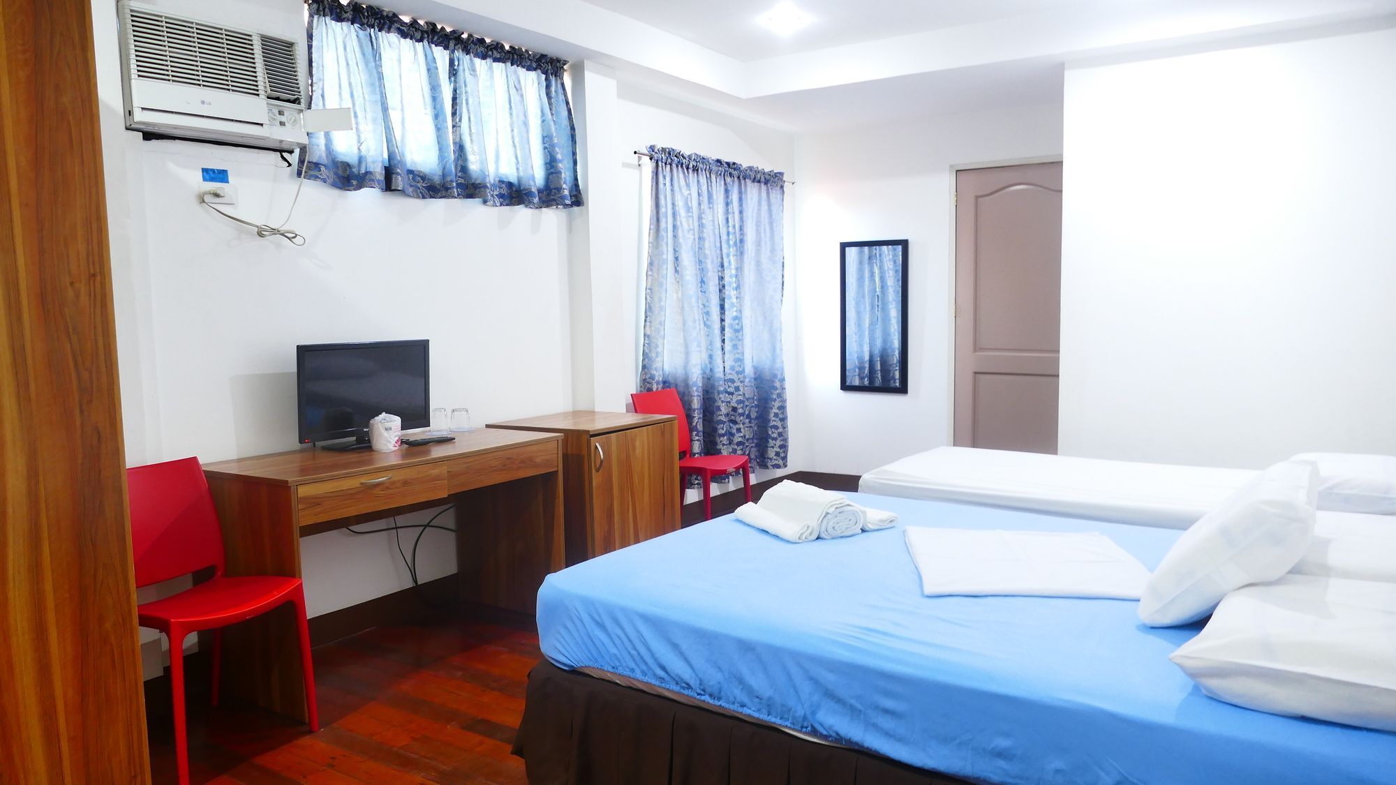Countess Pension House Liloan Ngoại thất bức ảnh